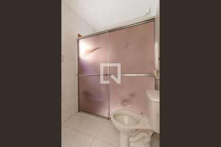 Casa à venda com 205m², 3 quartos e 5 vagas Casa à venda com 205m², 3 quartos e 5 vagasBanheiro Suíte