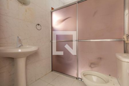 Casa à venda com 205m², 3 quartos e 5 vagas Casa à venda com 205m², 3 quartos e 5 vagasBanheiro Suíte