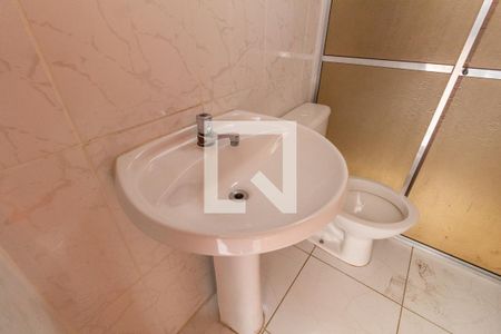 Casa à venda com 205m², 3 quartos e 5 vagas Casa à venda com 205m², 3 quartos e 5 vagasBanheiro