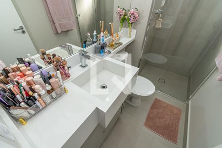 Apartamento à venda com 67m², 3 quartos e 2 vagasDetalhe Banheiro Corredor