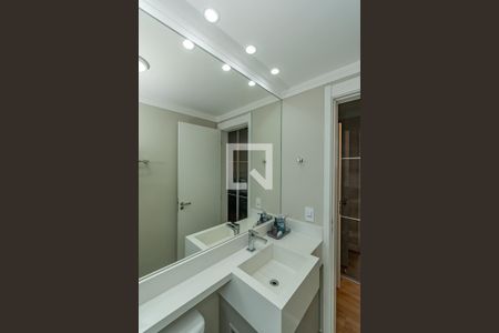 Apartamento à venda com 67m², 3 quartos e 2 vagasBanheiro da Suíte