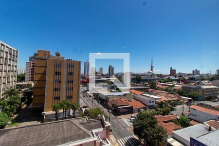 VISTA DA SALA de apartamento para alugar com 3 quartos, 67m² em Bonfim, Campinas