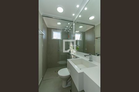 Apartamento à venda com 67m², 3 quartos e 2 vagasBanheiro da Suíte