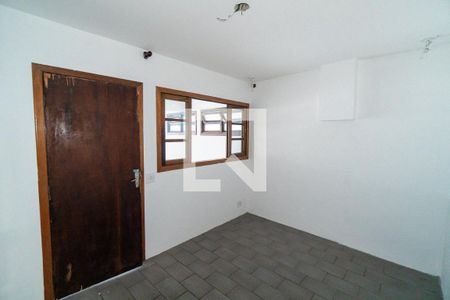 Casa à venda com 400m², 6 quartos e 7 vagas Casa à venda com 400m², 6 quartos e 7 vagasPorão - Quarto 1