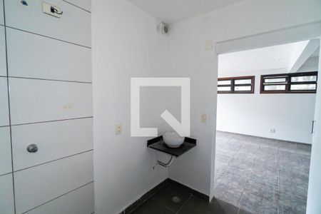 Casa à venda com 400m², 6 quartos e 7 vagas Casa à venda com 400m², 6 quartos e 7 vagasPorão - Banheiro