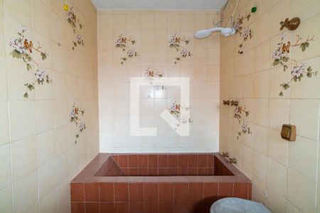 Casa à venda com 400m², 6 quartos e 7 vagas Casa à venda com 400m², 6 quartos e 7 vagasBanheiro da Suíte 2 Detalhe