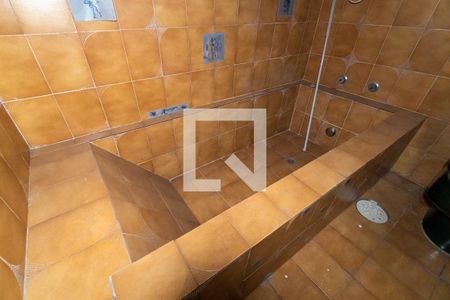 Casa à venda com 400m², 6 quartos e 7 vagas Casa à venda com 400m², 6 quartos e 7 vagasBanheiro da Suíte 1 Detalhe