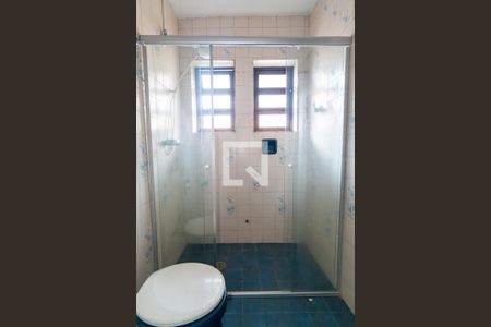 Casa à venda com 400m², 6 quartos e 7 vagas Casa à venda com 400m², 6 quartos e 7 vagasBanheiro da Suíte 3 Detalhe