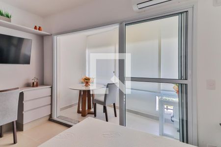 Apartamento para alugar com 25m², 1 quarto e 1 vagaStudio - Quarto e Cozinha