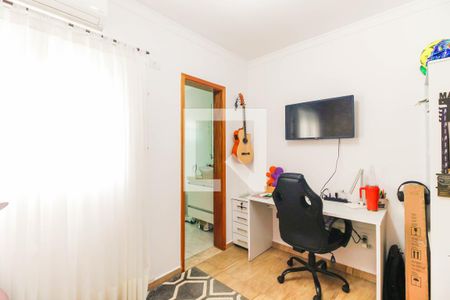 Casa à venda com 92m², 3 quartos e 2 vagasSuíte 2