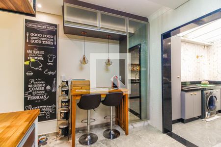 Casa à venda com 92m², 3 quartos e 2 vagasCozinha