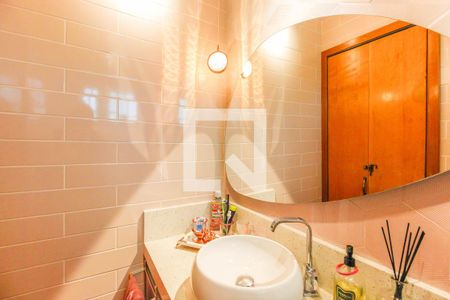 Casa à venda com 92m², 3 quartos e 2 vagasBanheiro da Suíte 1