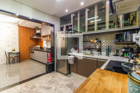 Casa à venda com 92m², 3 quartos e 2 vagasCozinha