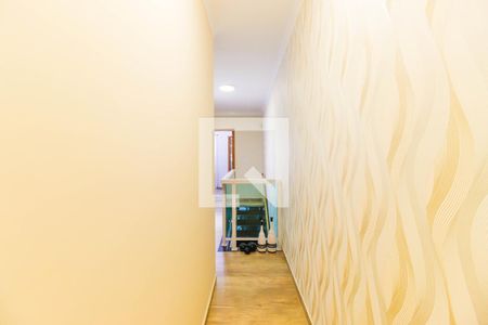 Casa à venda com 92m², 3 quartos e 2 vagasCorredor