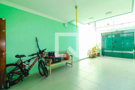 Casa à venda com 92m², 3 quartos e 2 vagasQuintal e Garagem