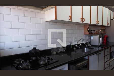 Apartamento à venda com 106m², 3 quartos e 2 vagasCozinha