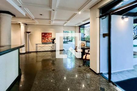 Apartamento para alugar com 36m², 1 quarto e 1 vagaHall social