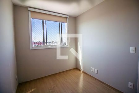 Quarto 1 de apartamento para alugar com 2 quartos, 42m² em Parque Industrial Tomas Edson, São Paulo