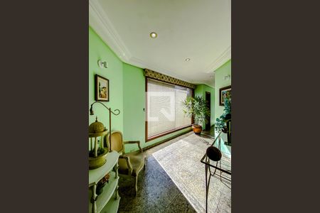 Hall de entrada de casa para alugar com 7 quartos, 600m² em Vila Prudente, São Paulo