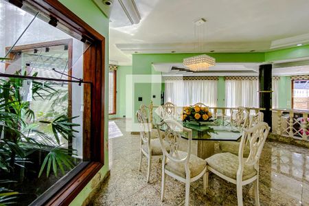 Sala de casa para alugar com 7 quartos, 600m² em Vila Prudente, São Paulo