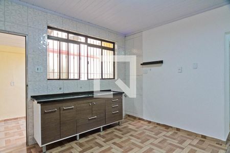 Casa à venda com 120m², 2 quartos e 2 vagasCozinha