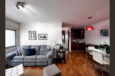 Sala de apartamento à venda com 2 quartos, 67m² em Vila Cordeiro, São Paulo