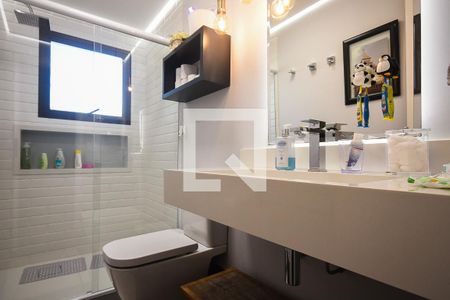 Apartamento à venda com 213m², 4 quartos e 3 vagasBanheiro