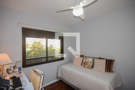 Apartamento à venda com 213m², 4 quartos e 3 vagasQuarto 1