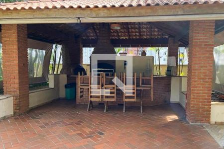 Apartamento à venda com 213m², 4 quartos e 3 vagasChurrasqueira