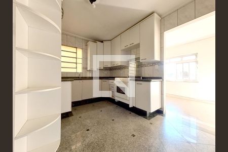 Cozinha de casa para alugar com 1 quarto, 60m² em Parque São Luís, São Paulo
