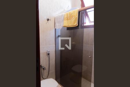 Casa para alugar com 291m², 5 quartos e 4 vagasBanheiro 2