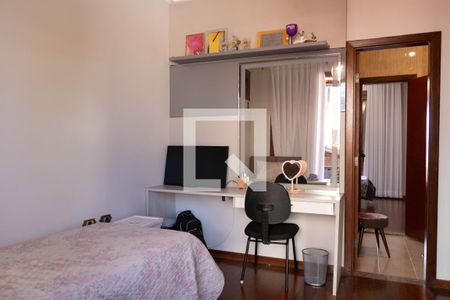 Casa para alugar com 291m², 5 quartos e 4 vagasQuarto 3