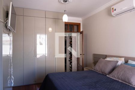 Quarto  de casa para alugar com 5 quartos, 291m² em Álvaro Camargos, Belo Horizonte