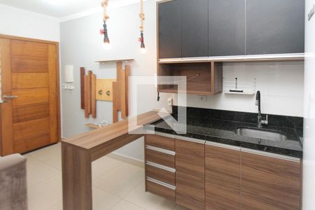 Cozinha de apartamento para alugar com 2 quartos, 45m² em Vila Divina Pastora, São Paulo