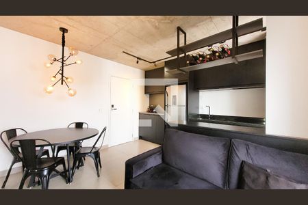 Sala de apartamento para alugar com 1 quarto, 40m² em Cambuí , Campinas