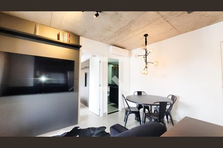 Sala de apartamento à venda com 1 quarto, 40m² em Cambuí , Campinas