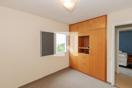Quarto 2 de apartamento para alugar com 3 quartos, 85m² em Campo Belo, São Paulo