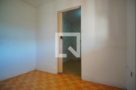 Sala de casa para alugar com 1 quarto, 40m² em Jardim Sabará, Porto Alegre