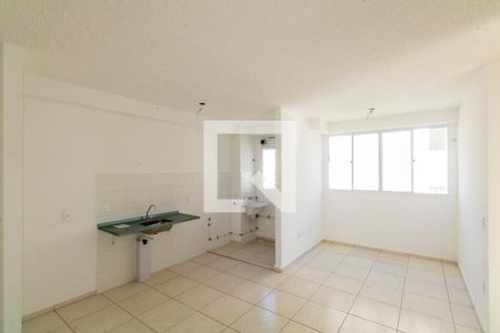 Sala de apartamento para alugar com 2 quartos, 45m² em Campo Grande, Rio de Janeiro