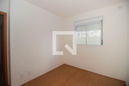 Quarto 1 de apartamento para alugar com 2 quartos, 87m² em Jardim Carvalho, Porto Alegre
