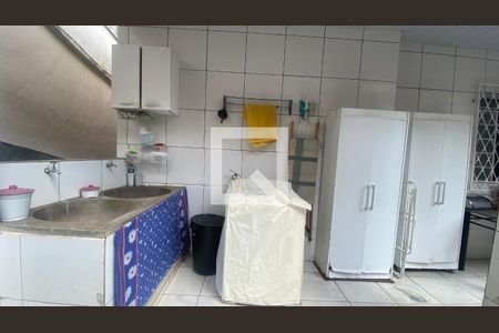 Casa à venda com 360m², 3 quartos e 1 vaga Casa à venda com 360m², 3 quartos e 1 vagaÁrea de Serviço