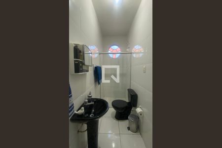 Casa à venda com 360m², 3 quartos e 1 vaga Casa à venda com 360m², 3 quartos e 1 vagaQuarto Suíte