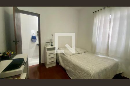 Casa à venda com 360m², 3 quartos e 1 vaga Casa à venda com 360m², 3 quartos e 1 vagaQuarto 2