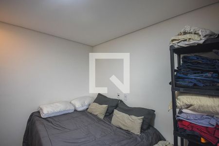 Quarto 1 de apartamento para alugar com 2 quartos, 42m² em Jardim Monte Alegre, Taboão da Serra
