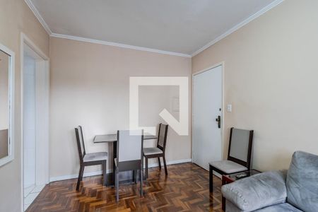 Sala de apartamento para alugar com 1 quarto, 52m² em Azenha, Porto Alegre