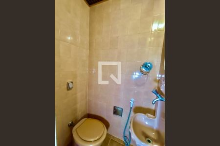 Lavabo de apartamento à venda com 3 quartos, 100m² em Copacabana, Rio de Janeiro