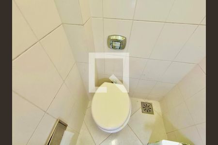 Apartamento à venda com 100m², 3 quartos e sem vagaBanheiro serviço