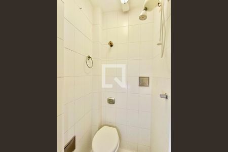 Apartamento à venda com 100m², 3 quartos e sem vagaBanheiro serviço