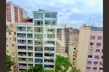 Sala vista de apartamento à venda com 3 quartos, 100m² em Copacabana, Rio de Janeiro