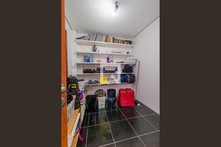 Casa de condomínio para alugar com 450m², 4 quartos e 3 vagas Casa de condomínio para alugar com 450m², 4 quartos e 3 vagasDeposito